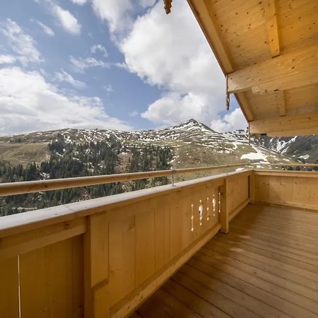 Trattenbach Rettenstein Semesterbostad *