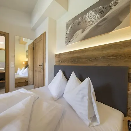 Semesterbostad Trattenbach Rettenstein *